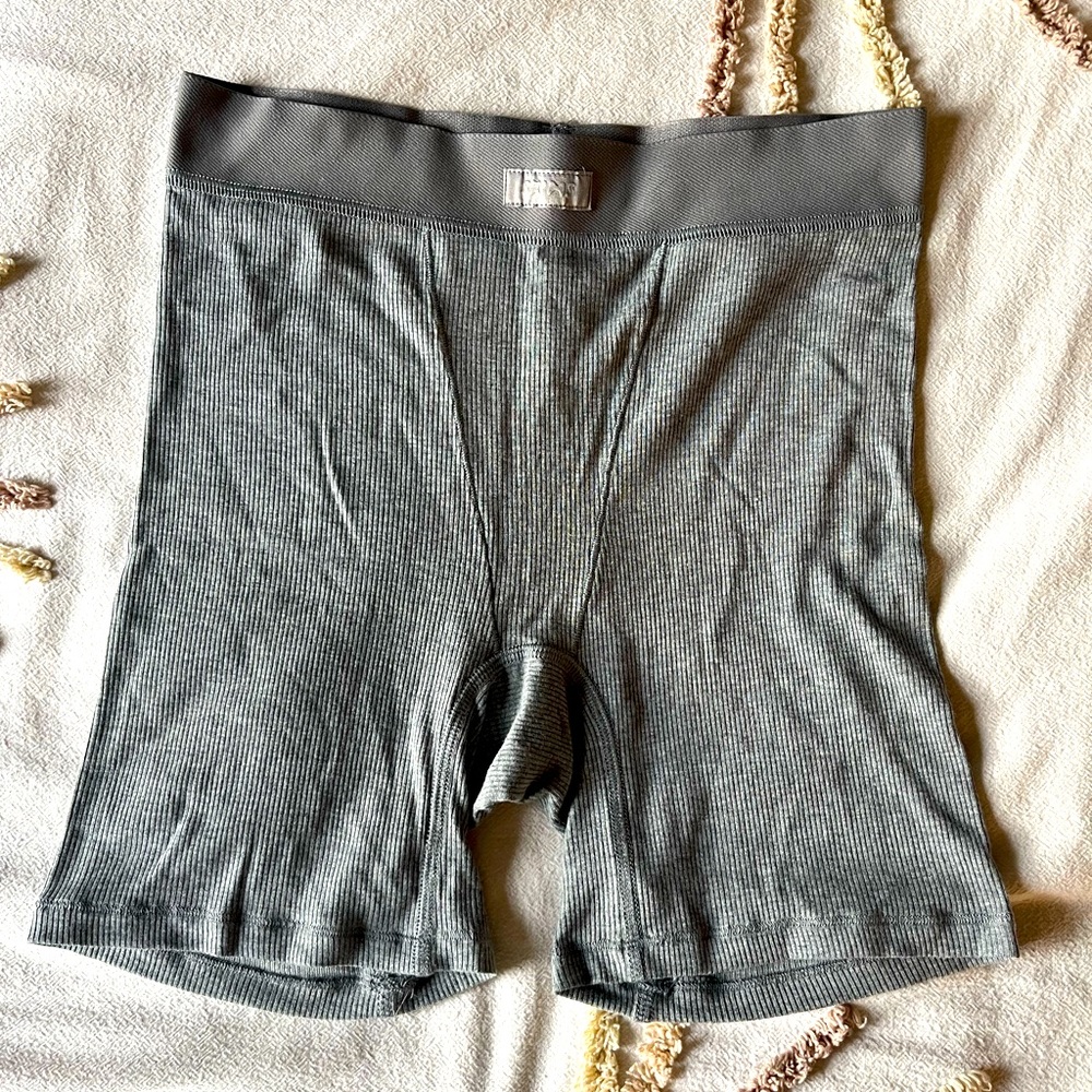 NWT SKIMS boxers